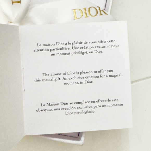 Christian Dior Ceramic Star Fragrance Diffuser/ Paper Weight - Picture 5 of 7